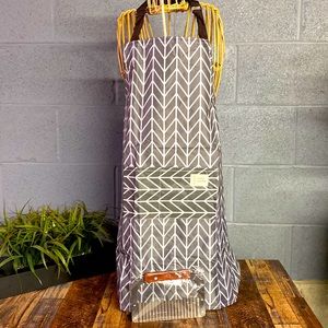Gray Patterned Apron